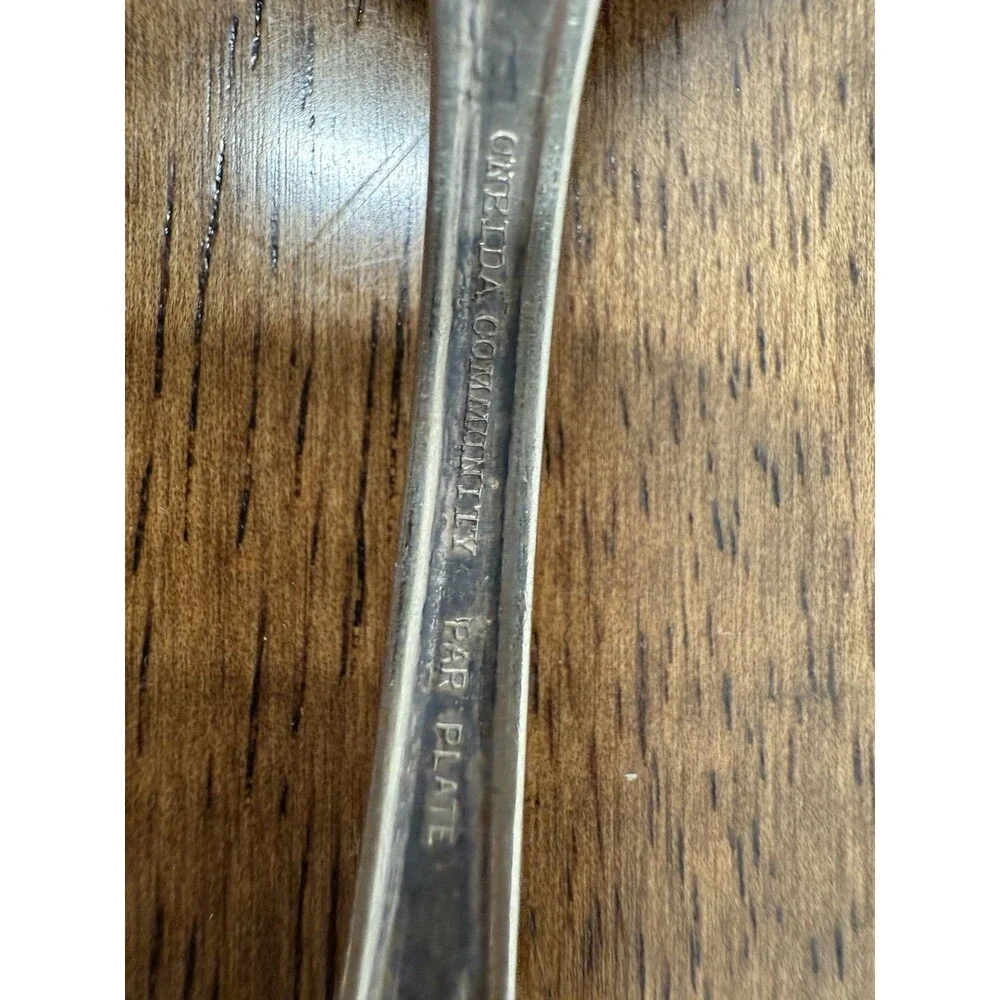 Wm A Rogers Athena A1 Plus Silverplate Pierced Spoon 6 in Matte Finish
